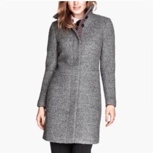 H&M TEXTURED GREY BOUCLE WOOL BLEND LONG COAT. SIZE 6.